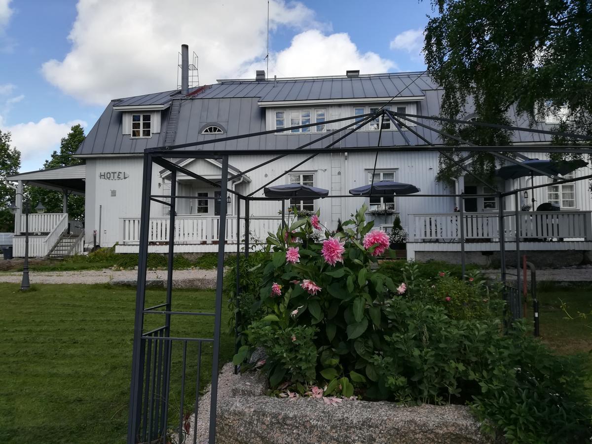 Hotelli Huiskankorpi Boutique Hotel Nivala Luaran gambar